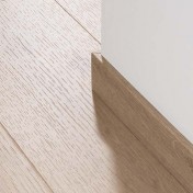 Плинтус Pergo Прямой 2400x14x57 (в цвет ламината)
